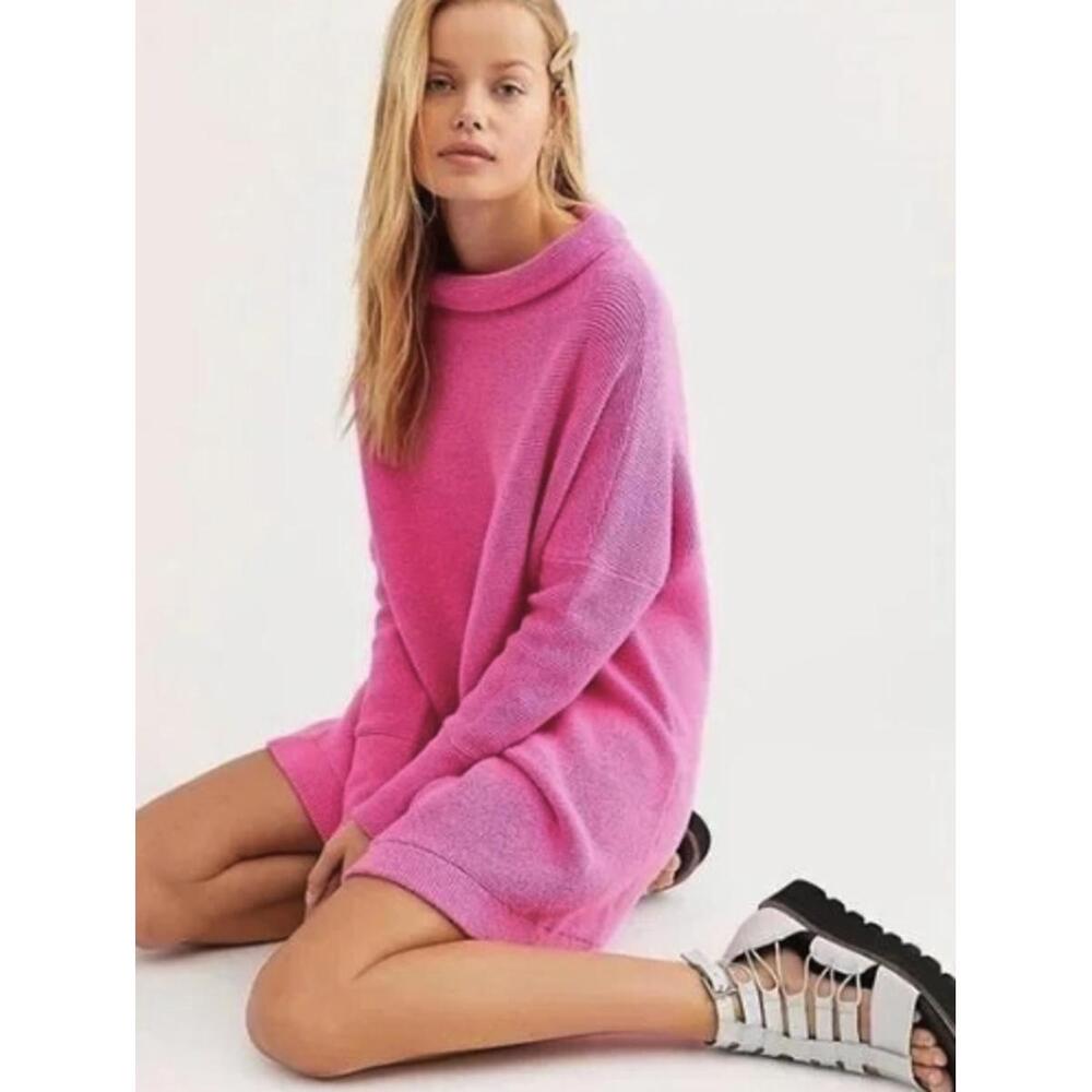 Free People Ottoman Oversized Pink Slouchy Tunic - Size - Small